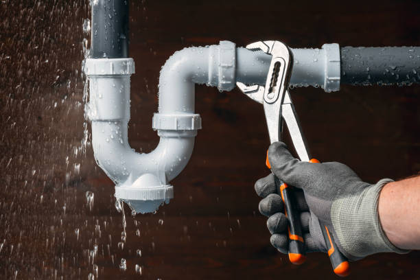 Professional Leak Detection technician working in Rayle, GA